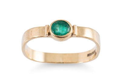 Lot 217 - AN EMERALD RING, mounted in 9ct gold, in...
