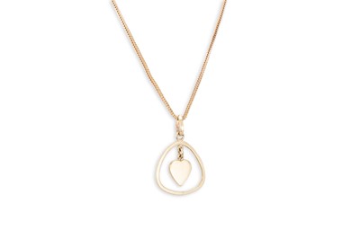Lot 276 - A 9CT GOLD NECKLACE, suspending a heart...