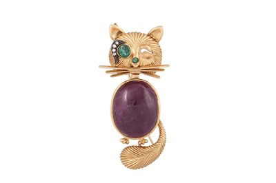Lot 248 - A MID CENTURY NOVELTY BROOCH, modelled as a...