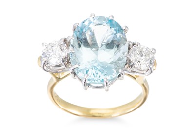 Lot 115 - AN AQUAMARINE AND DIAMOND RING, the oval...