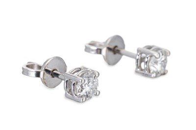 Lot 78 - A PAIR OF DIAMOND SET STUD EARRINGS, the round...