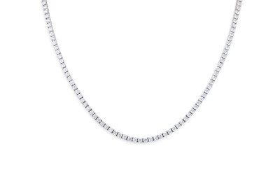 Lot 284 - A DIAMOND LINE NECKLACE, the round brilliant...