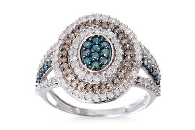 Lot 12 - A DIAMOND CLUSTER RING, the white, blue and...