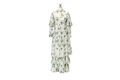 Lot 90 - A MARY GREGORY, DUBLIN LONG SATIN BACK CREPE...