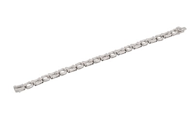 Lot 208 - A DIAMOND SET BRACELET, comprising rectangular...