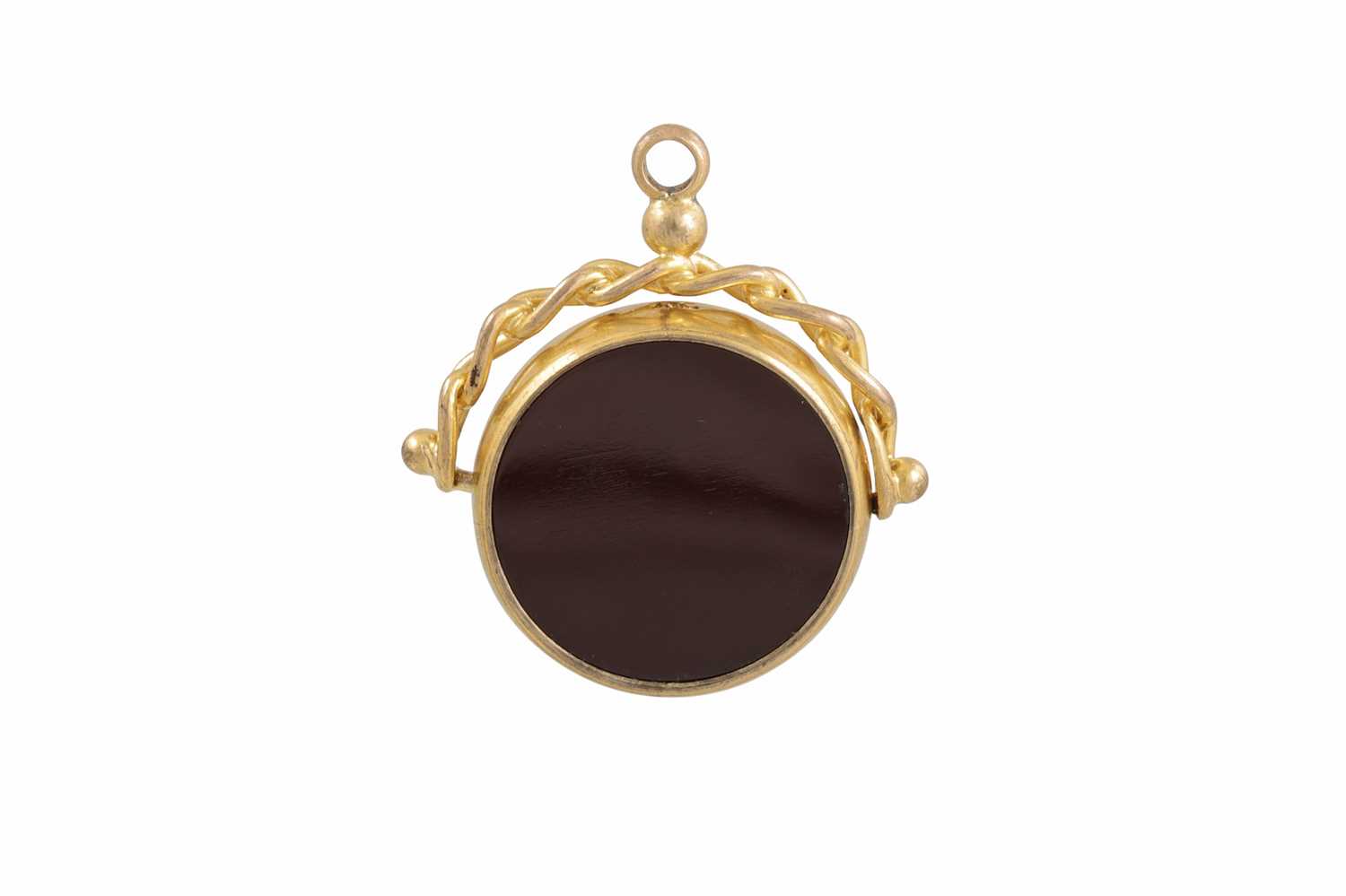 Lot 68 - AN ANTIQUE GOLD SWIVEL SEAL, set with a...