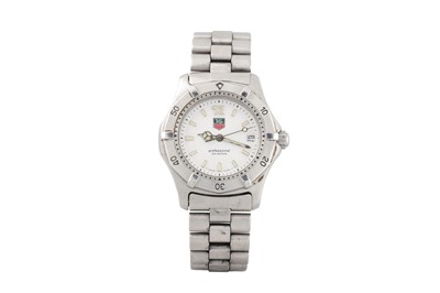 Lot 426 - A TAG HEUER PROFESSIONAL MID SIZE WRIST WATCH,...