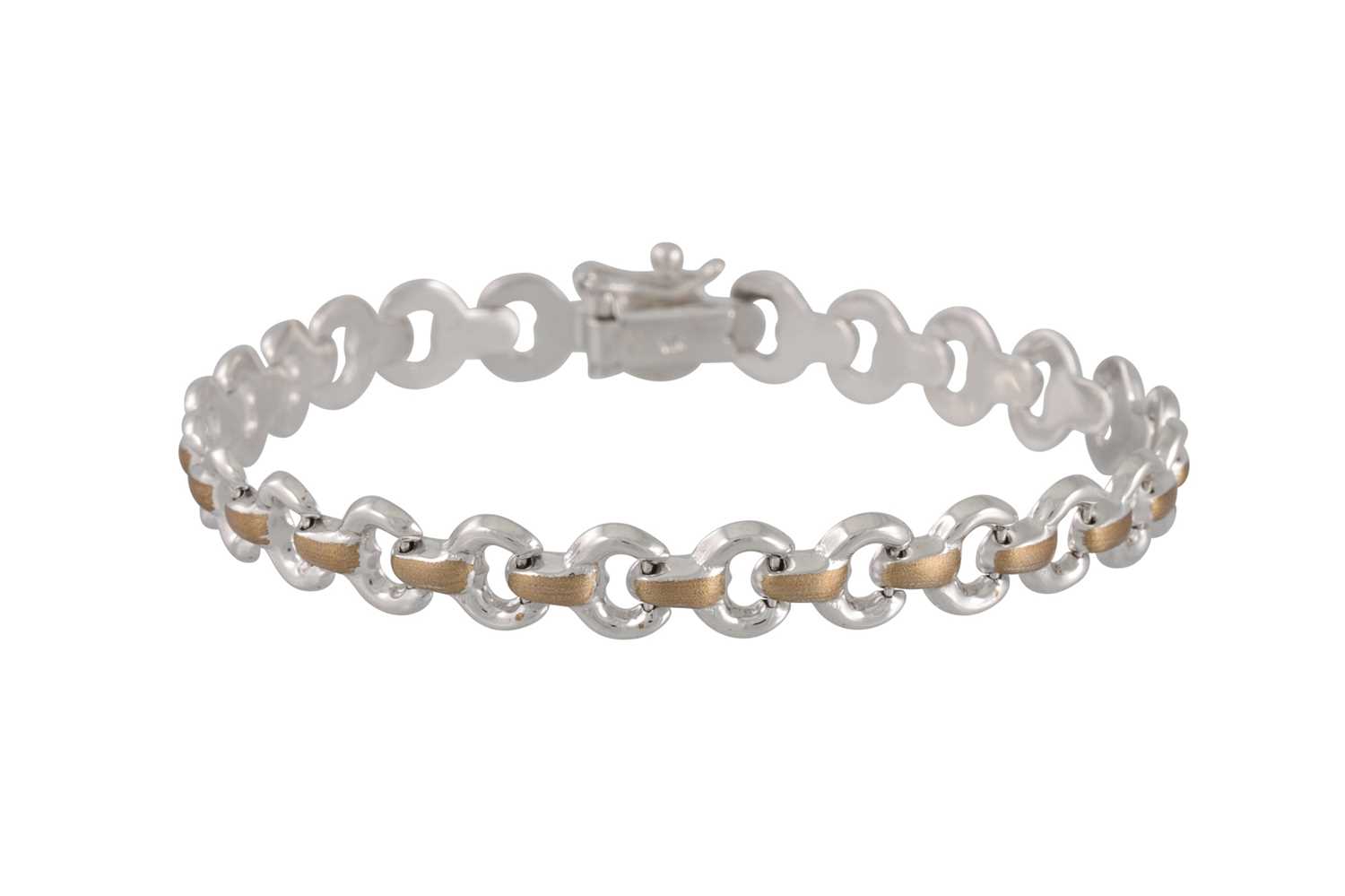 Lot 164 - A 9CT WHITE GOLD BRACELET, oval links, 7.4 g