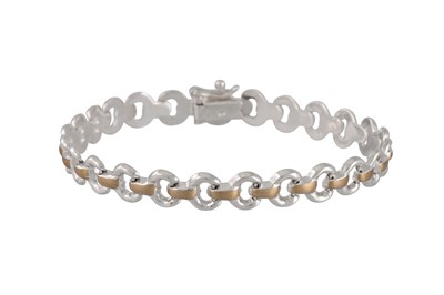 Lot 164 - A 9CT WHITE GOLD BRACELET, oval links, 7.4 g