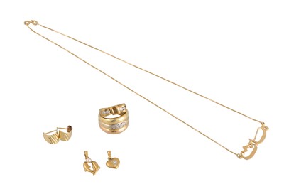Lot 204 - A COLLECTION OF OF 18CT GOLD ITEMS, including...