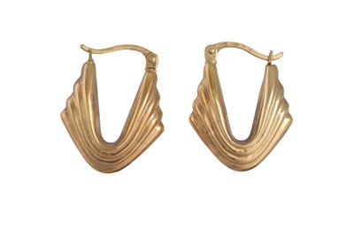 Lot 297 - A PAIR OF 9CT YELLOW GOLD HOOP EARRINGS (2.1 g)