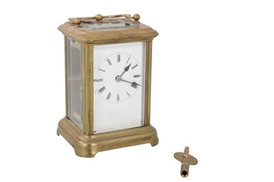 Lot 494 - AN EARLY 20TH CENTURY BRASS CARRIAGE CLOCK,...