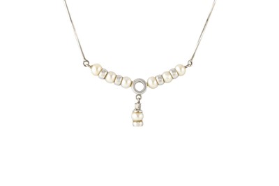 Lot 94 - A CULTURED PEARL AND DIAMOND SET PENDANT,...