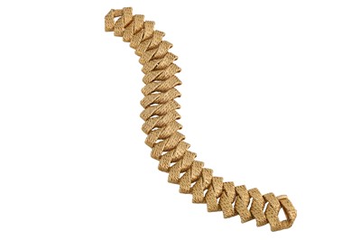 Lot 120 - A MAGNIFICENT GEORGES LENFANT TEXTURED CUFF...
