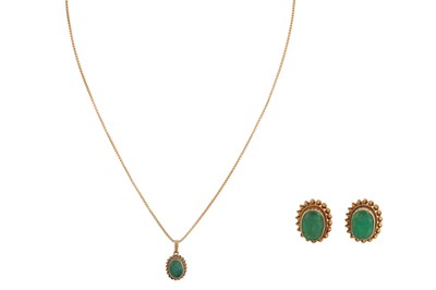Lot 288 - A PAIR OF 9CT GOLD & EMERALD EARRINGS, with a...