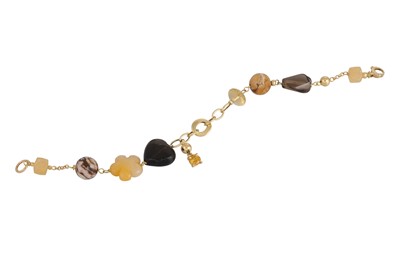 Lot 275 - A SMOKY QUARTZ AND CHALCEDONY BRACELET, beaded...