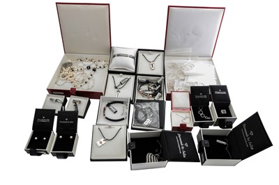 Lot 293 - A LARGE AND MISCELLANEOUS COLLECTION OF...