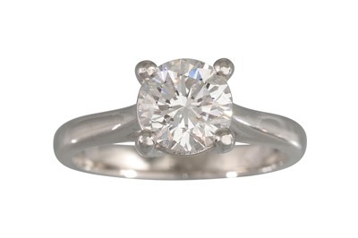 Lot 404 - A DIAMOND SOLITAIRE RING, the round brilliant...