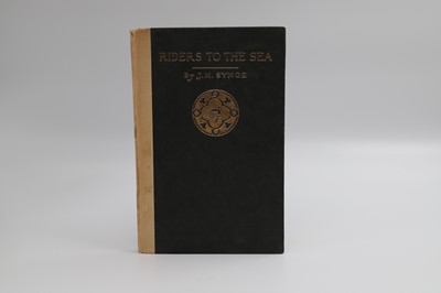 Lot 584 - J.M. SYNGE, 'Riders to the Sea' John W. Luce &...