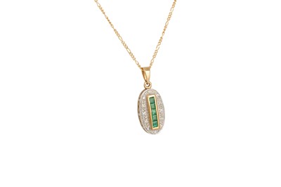 Lot 44 - AN EMERALD AND DIAMOND PENDANT, mounted in 9ct...