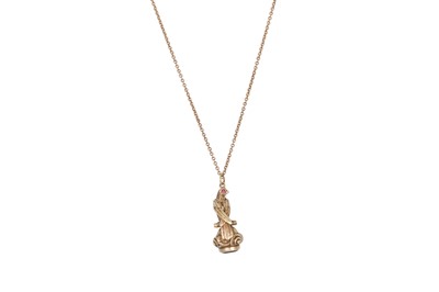 Lot 255 - A VINTAGE IRISH 9CT ROSE GOLD SEAL PENDANT AND...