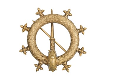 Lot 17 - A LATE VICTORIAN SILVER GILT BROOCH, of Irish...