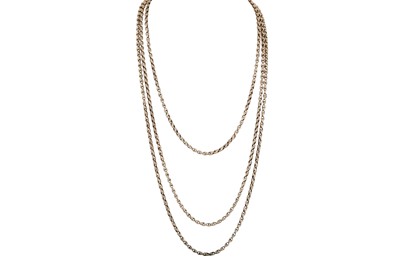 Lot 355 - A VICTORIAN MUFF CHAIN, flat belcher links, 68"...