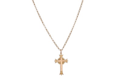 Lot 16 - AN ANTIQUE CROSS AND CHAIN, in yellow gold,...