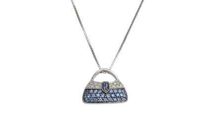 Lot 208 - A DIAMOND AND TANZANITE PENDANT, modelled as a...