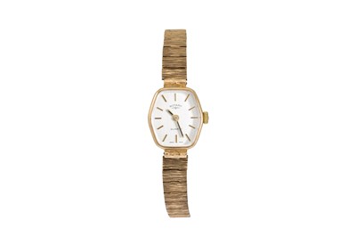 Lot 7 - A 9CT GOLD LADY'S VINTAGE ROTARY WRIST WATCH,...