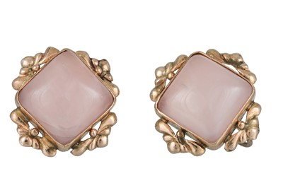 Lot 293 - A PAIR OF ROSE QUARTZ EARRINGS, set in 9ct...