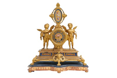 Lot 497 - A 20TH CENTURY CONTINENTAL ORMOLU MANTLE CLOCK,...