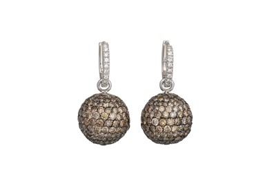 Lot 195 - A PAIR OF WHITE AND BROWN DIAMOND DROP...