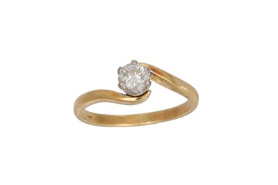 Lot 263 - A DIAMOND SOLITAIRE RING, twist setting, the...