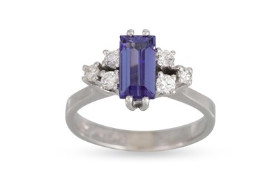 Lot 259 - A TANZANITE AND DIAMOND RING, the rectangular...