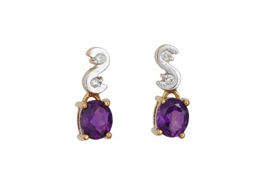 Lot 82 - A PAIR OF DIAMOND AND AMETHYST DROP EARRINGS,...