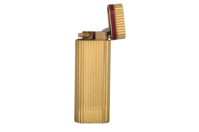 Lot 92 - A CARTIER LIGHTER, signed Cartier, Paris