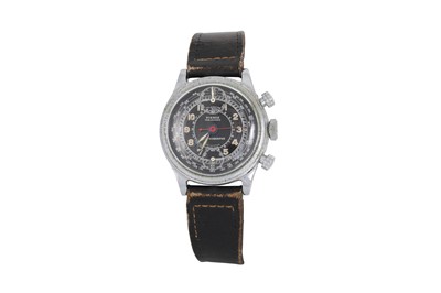 Lot 418 - A WWII ERA PIERCE CHROME CASED CHRONOGRAPH...