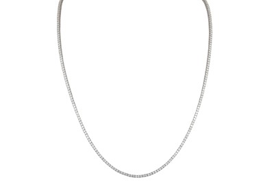 Lot 402 - A DIAMOND LINE NECKLACE, the brilliant cut...