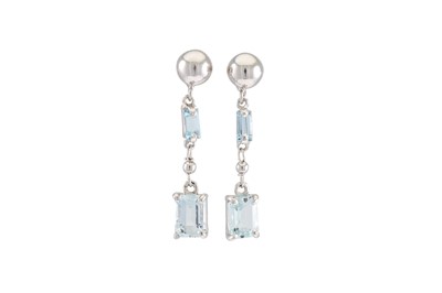 Lot 297 - A PAIR OF AQUAMARINE DROP EARRINGS, mounted in...