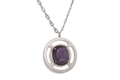 Lot 350 - A MODERN IRISH SILVER QUARTZ SET CIRCULAR...