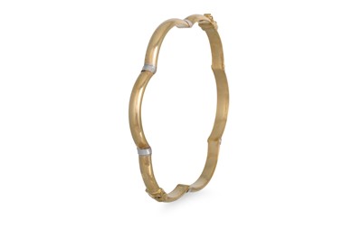 Lot 205 - A 9CT GOLD BANGLE, wavy form, 6 g.