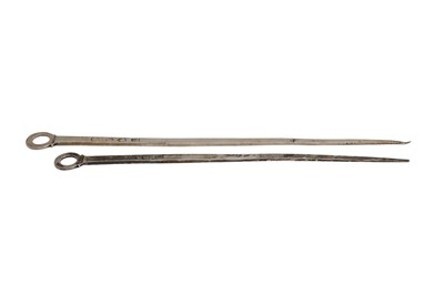 Lot 488 - A PAIR OF GEORGIAN SILVER MEAT SKEWERS