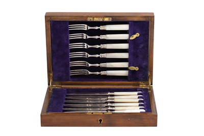 Lot 492 - TWELVE MOTHER OF PEARL HANDLED SILVER MOUNTED...