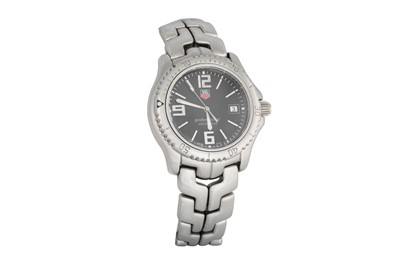 Lot 449 - A GENT'S TAG HEURE WRISTWATCH, black face,...