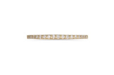Lot 190 - A DIAMOND HALF ETERNITY RING, the brilliant...