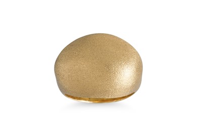 Lot 275 - A H.STERN CONTEMPORARY BOMBE RING, of brushed...