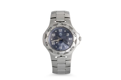 Lot 413 - A GENT'S TAG HEUER CHRONOMETER AUTOMATIC...