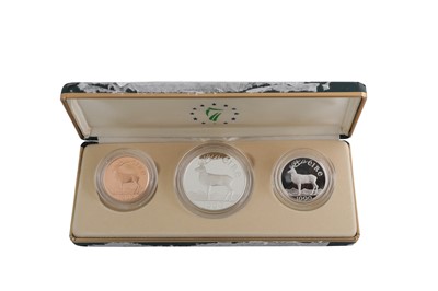 Lot 404 - AN IRISH 1990 3 PIECE CASED PROOF ECU COIN SET,...