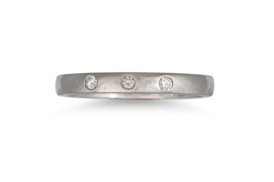 Lot 153 - A DIAMOND SET BAND, in platinum, size L